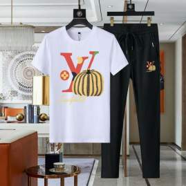 Picture of LV Shirt Pant Suits _SKULVM-4XL11Ln11923367
